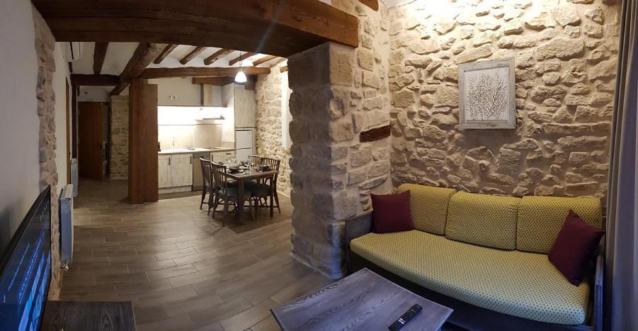 Casa Gabalda Apartamentos Valderrobres Zewnętrze zdjęcie