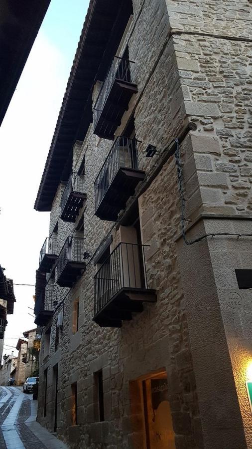 Casa Gabalda Apartamentos Valderrobres Zewnętrze zdjęcie